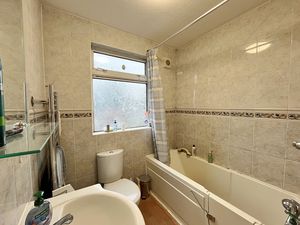 Photo 6- click for photo gallery